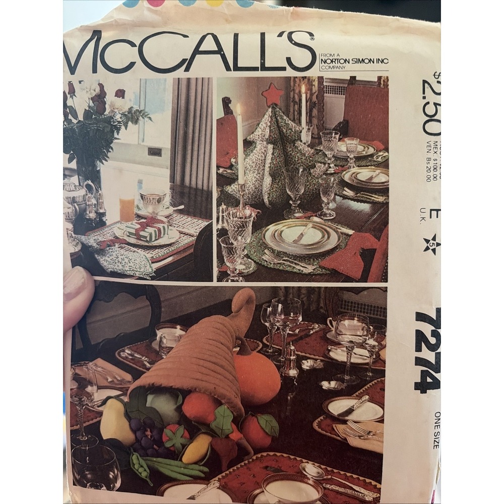 Vintage McCalls 7274 Christmas Thanksgiving Table Decor Sewing Pattern UNCUT